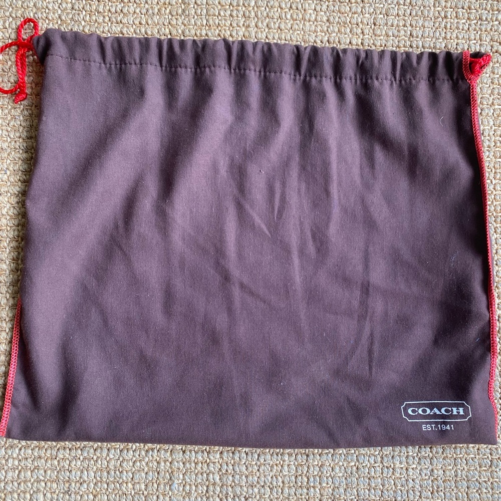 Coach white leather cream jacquard mini soho signature shoulder bag w/ dust bag. - Picture 3 of 9